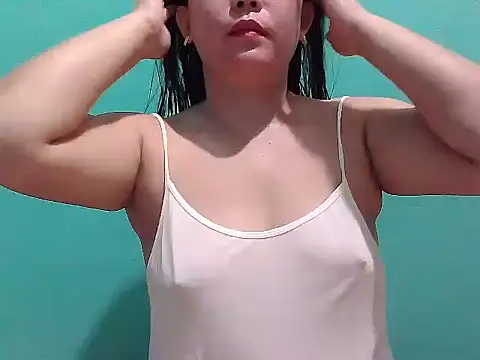 pretty mia05 online show from May 21, 12:50 am