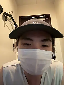 tokage00727 online show from April 19, 8:13 am