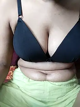 Snapshot of Pakhi_vabisexy chatting on July 4, 3:13 am Pakhi vabisexy online show from July 4, 3:13 am