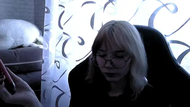 Vi Nika online show from April 15, 1:40 pm