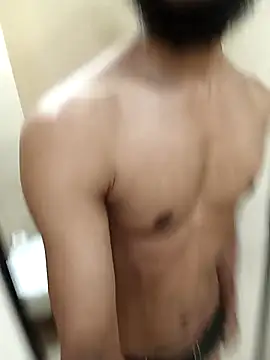 itsmemadhu2019 online show from May 13, 1:19 pm