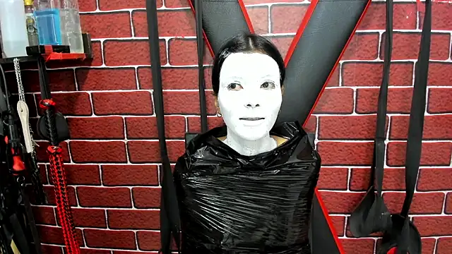 BDSM FETISHESS online show from April 29, 5:30 pm