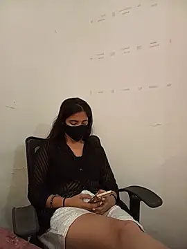 Snapshot of Anjali_hot33 chatting on July 11, 8:06 am Anjali hot33 online show from July 11, 8:06 am