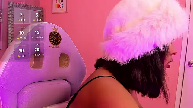 Snapshot of Ruby_sam chatting on April 16, 12:39 pm Ruby sam online show from April 16, 12:39 pm