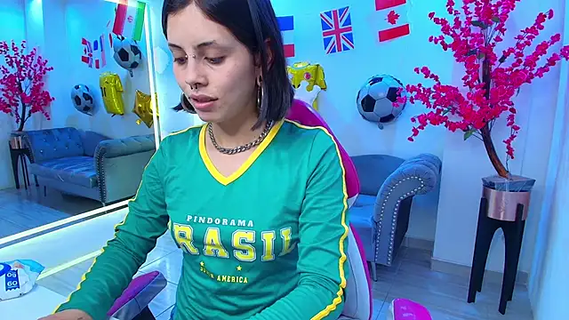 Patme queen online show from June 16, 7:27 pm
