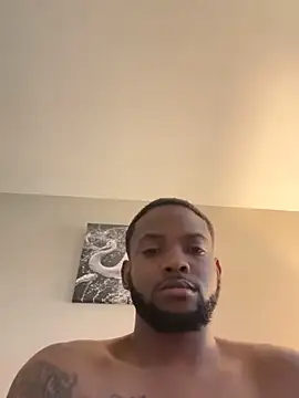blackdiesel0 online show from May 4, 1:18 pm