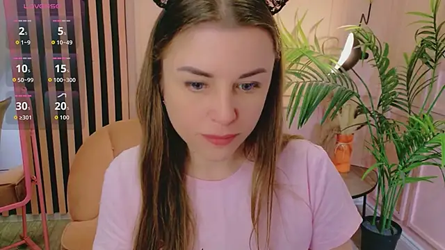 Snapshot of Jane_Fisher_ chatting on April 20, 9:49 pm Jane Fisher online show from April 20, 9:49 pm