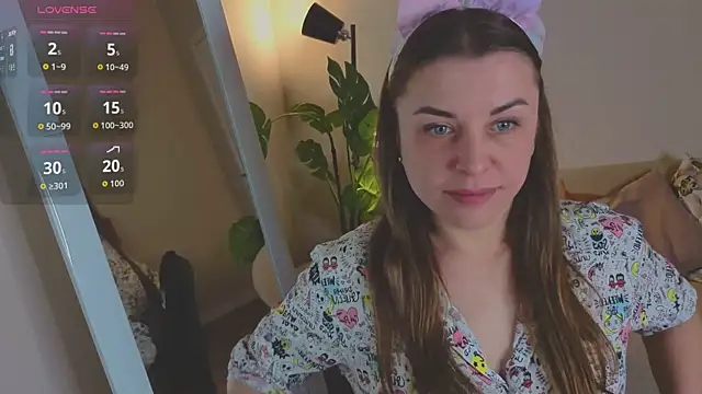 Snapshot of Jane_Fisher_ chatting on May 1, 9:52 pm Jane Fisher online show from May 1, 9:52 pm
