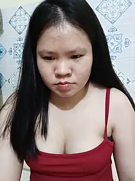 Seraphinahh online show from June 15, 1:46 pm