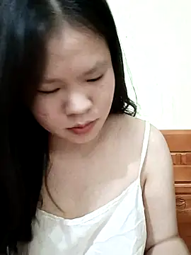 Seraphinahh online show from June 21, 2:19 pm