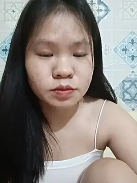 Seraphinahh online show from June 25, 3:05 pm