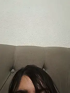 Snapshot of Luna-elle chatting on April 14, 1:39 pm Luna-elle online show from April 14, 1:39 pm