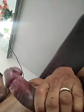 PauloStar1979 online show from April 14, 3:07 pm