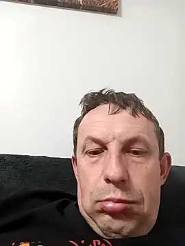 Snapshot of Miro9 chatting on April 13, 9:31 pm Miro9 online show from April 13, 9:31 pm