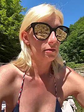 barbiplaymate online show from May 26, 12:56 pm