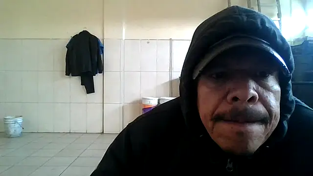 Snapshot of Oskr2024XXX chatting on December 16, 9:31 pm Oskr2024XXX online show from December 16, 9:31 pm