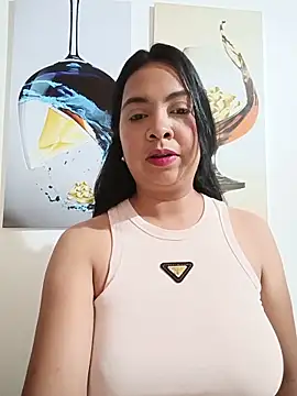 Silvana2927 online show from June 5, 4:30 am