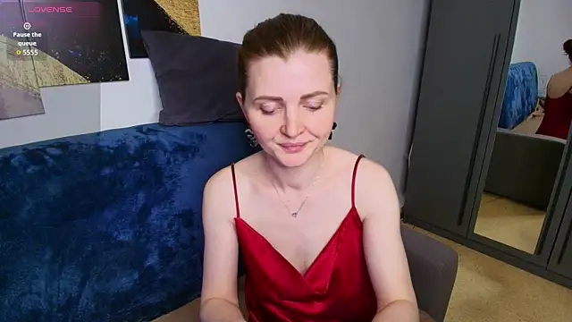Liza  Evans online show from June 23, 1:58 am