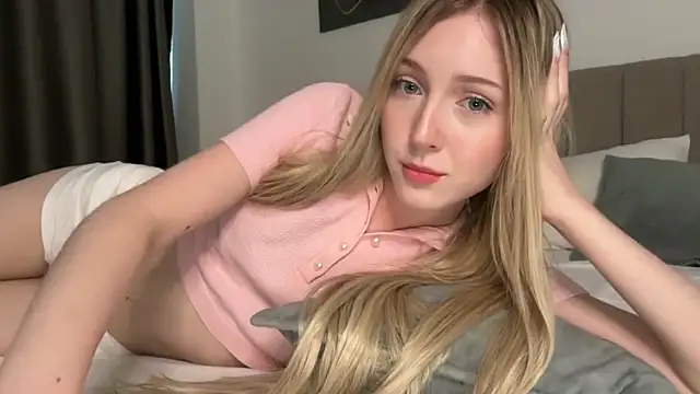 Kattie Petite online show from May 23, 4:00 pm