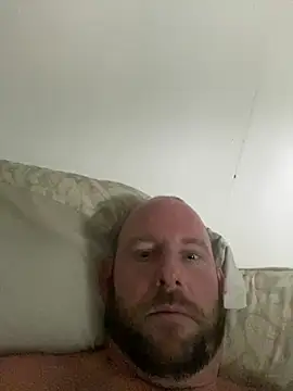 phattyluv89 online show from July 26, 2:24 pm