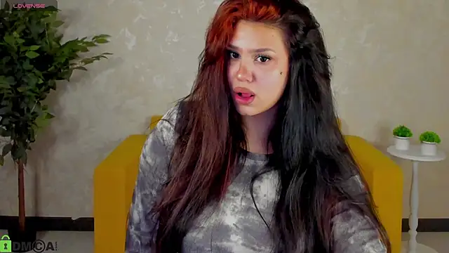 nicolewoss online show from April 21, 4:19 am