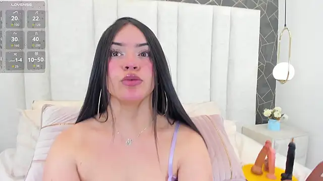im miaadoll online show from May 20, 12:44 pm