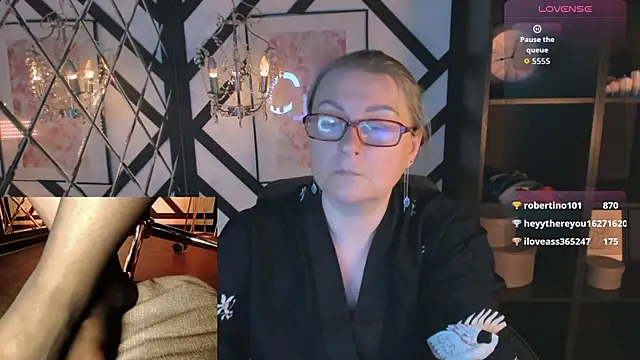 Alexandra Kind online show from May 16, 2:19 am