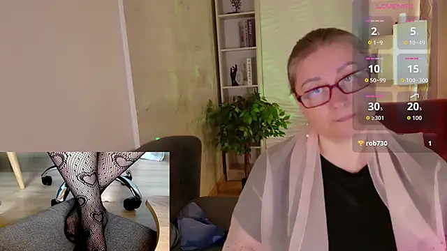 Alexandra Kind online show from May 20, 8:48 pm