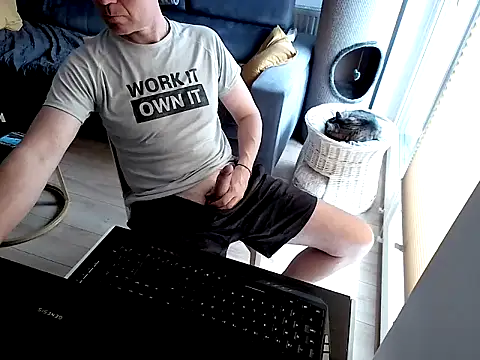 KoneserZmyslow online show from June 10, 11:42 am