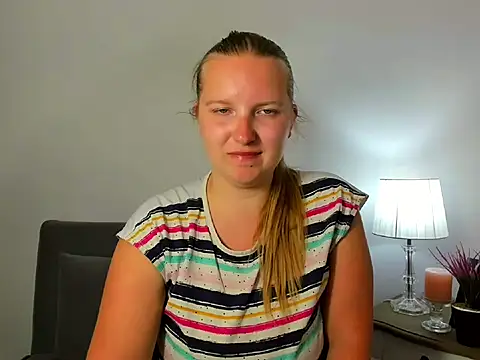 RoseTeacherX online show from May 12, 5:10 pm