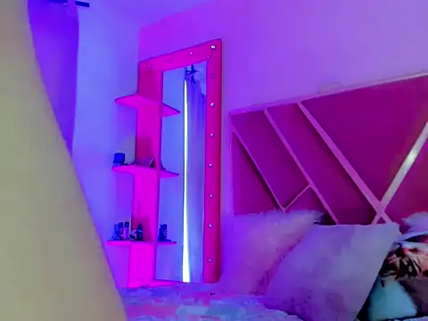 Dollcute  online show from May 23, 4:55 pm