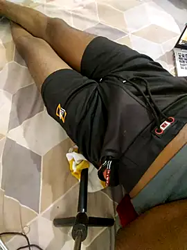 Snapshot of handsomeboyrk chatting on April 15, 1:40 pm handsomeboyrk online show from April 15, 1:40 pm