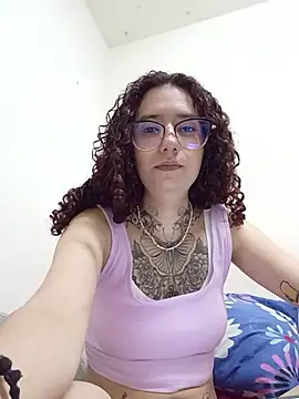 Aura Phone online show from May 9, 3:34 am