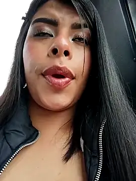 Snapshot of SOFIA-11_ chatting on June 30, 3:57 pm SOFIA-11 online show from June 30, 3:57 pm