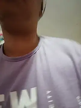 Snapshot of SOFIA-11_ chatting on July 21, 6:21 pm SOFIA-11 online show from July 21, 6:21 pm