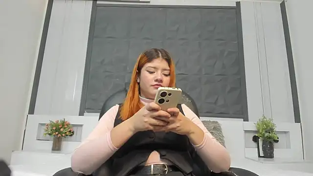 Snapshot of sophia_blade_ chatting on May 3, 1:22 am sophia blade online show from May 3, 1:22 am