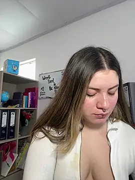juanitablue online show from July 16, 5:19 pm