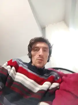 ince292929 online show from April 15, 3:41 pm