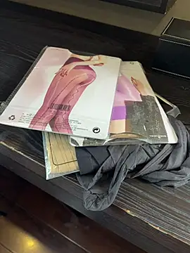 Snapshot of XiaoHonger chatting on April 16, 6:58 am XiaoHonger online show from April 16, 6:58 am