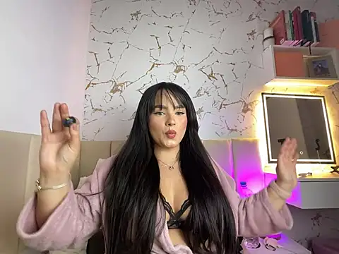 Siennaprivate online show from July 23, 1:30 am
