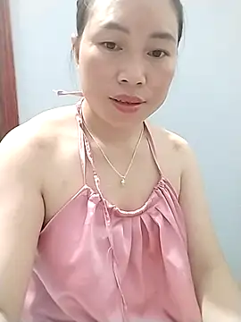 Cong2211 online show from April 29, 4:11 pm
