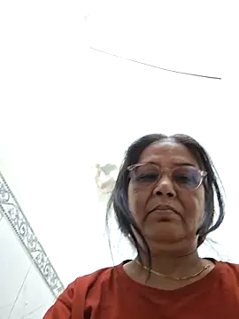 Shalini3456 online show from April 27, 7:45 pm