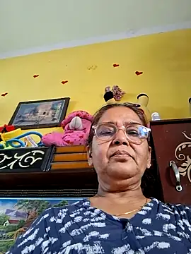 Shalini3456 online show from April 30, 8:53 am