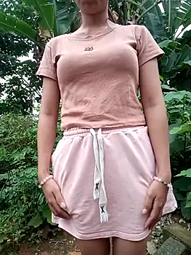 Elena Mia online show from May 8, 10:09 am