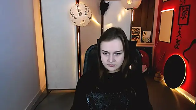 Snapshot of LissaTelor chatting on April 16, 9:32 am LissaTelor online show from April 16, 9:32 am