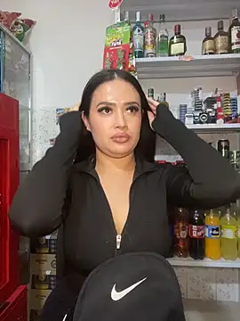 Sara fun online show from April 4, 10:18 pm