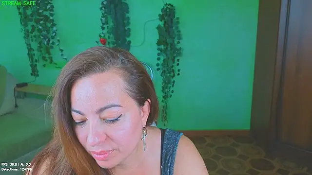 Zoe Zephyr online show from July 7, 6:47 am
