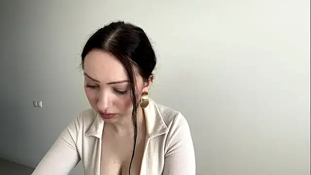 Snapshot of Meow_Alika chatting on June 11, 12:03 pm Meow Alika online show from June 11, 12:03 pm