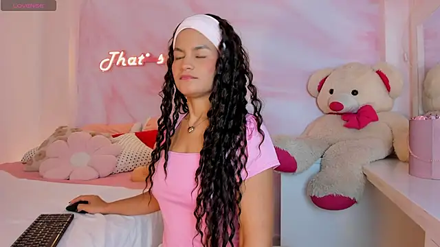 Marilyn Mulata online show from July 21, 6:54 pm