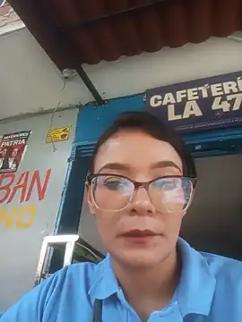 LunaArias online show from July 29, 2:37 pm